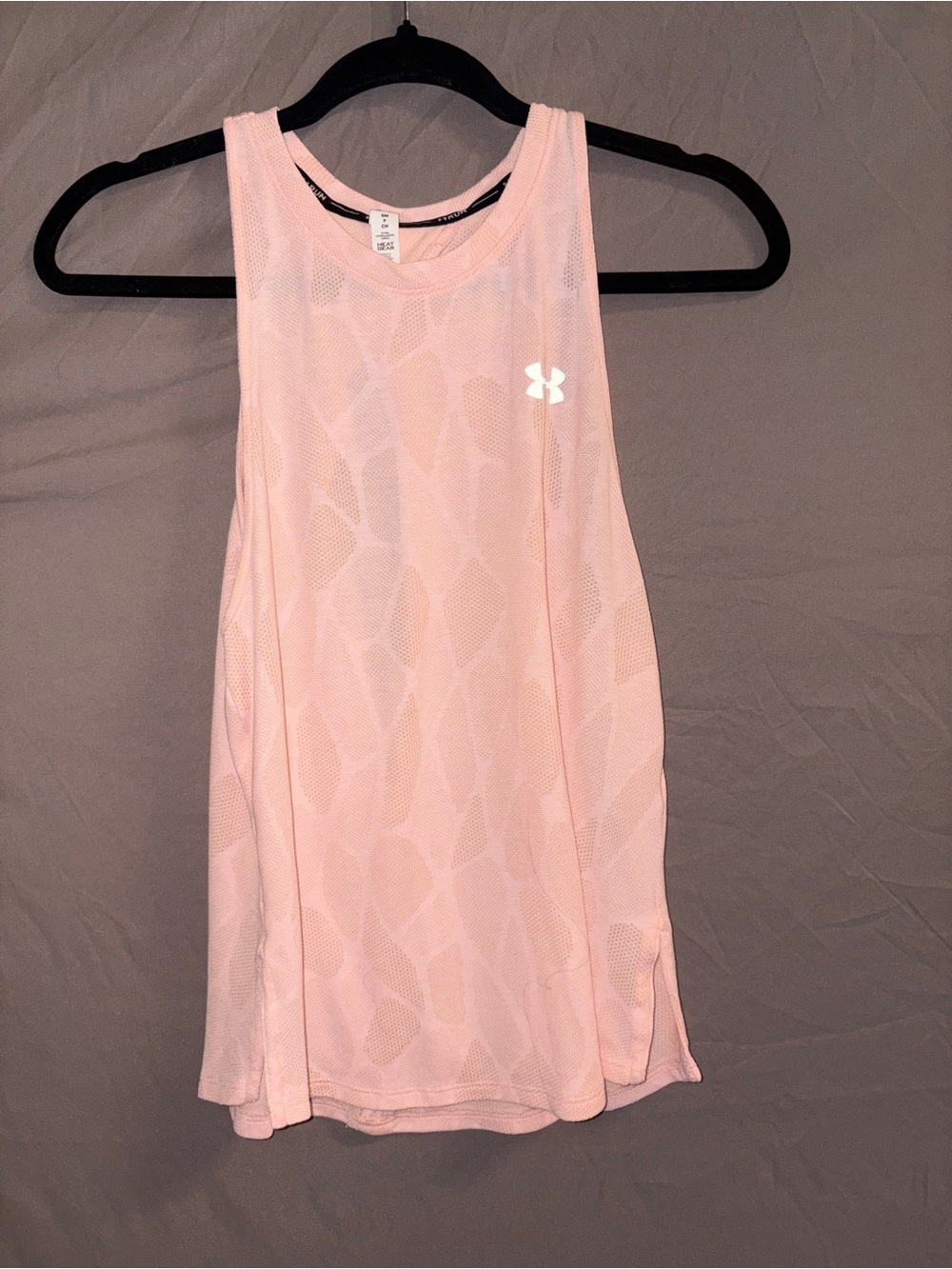 Under Armour Pink Sleeveless Athletic Tank